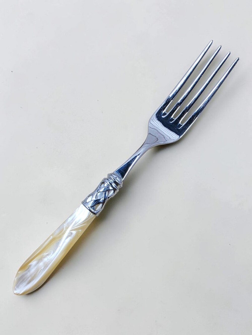 Bugatti Serving Fork Cream Pearl Handle Silver Lattice Stainless 18/10 Italy